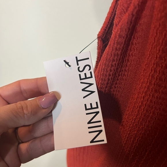 🩷NWT~ NINE WEST Ladies Tank Top - Picture 3 of 14